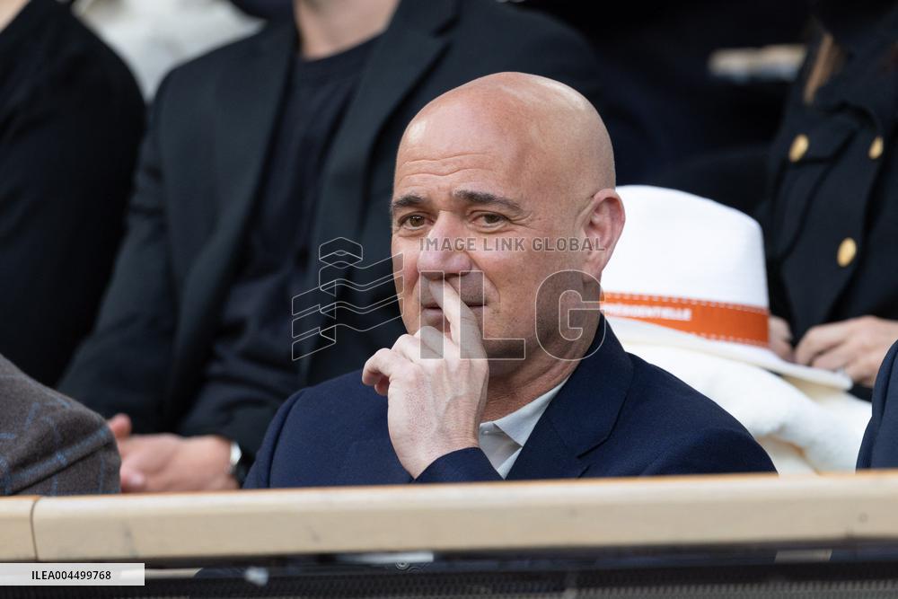 2025 French Open - Celebrities In Stand Day 13 NB