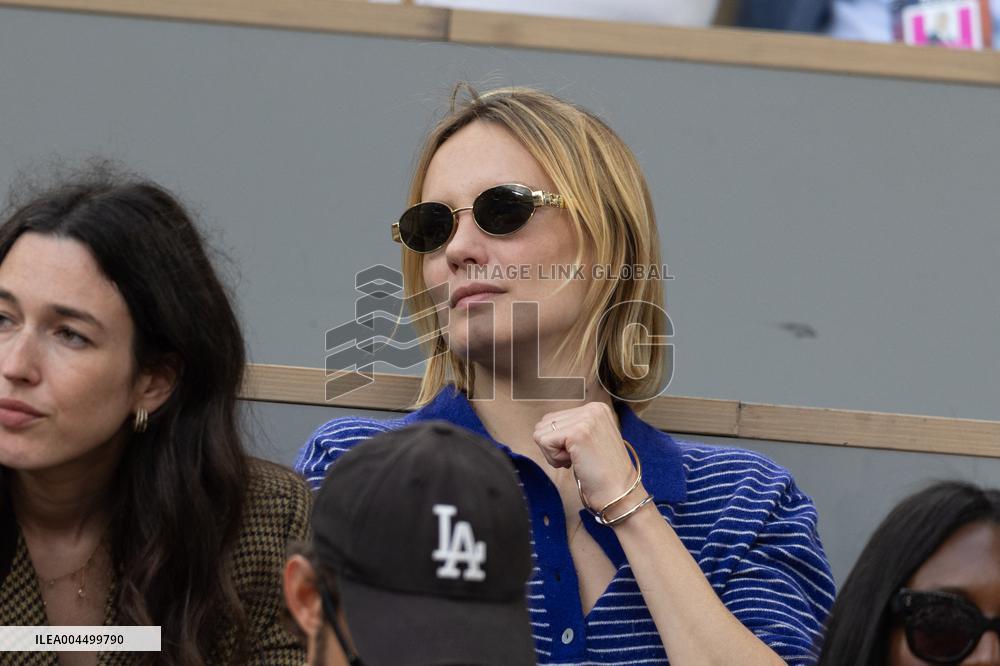 2025 French Open - Celebrities In Stand Day 13 NB