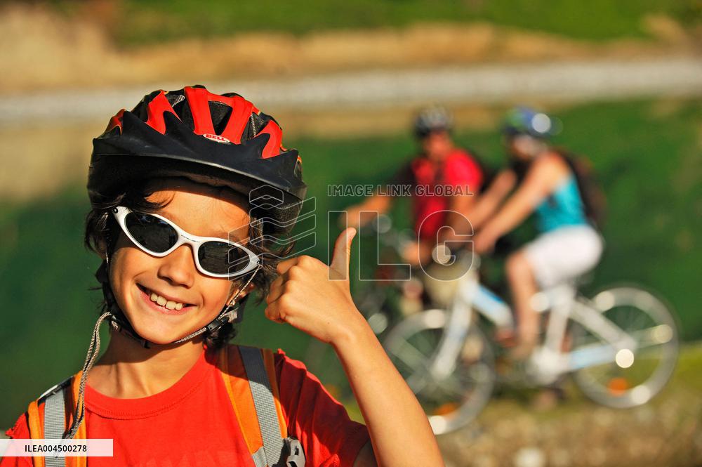 Illustration - Summer Activities