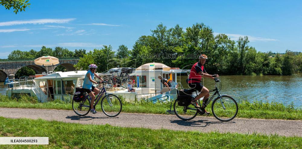 Illustration - Summer Activities