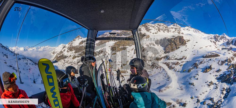 Illustration - Summer Activities