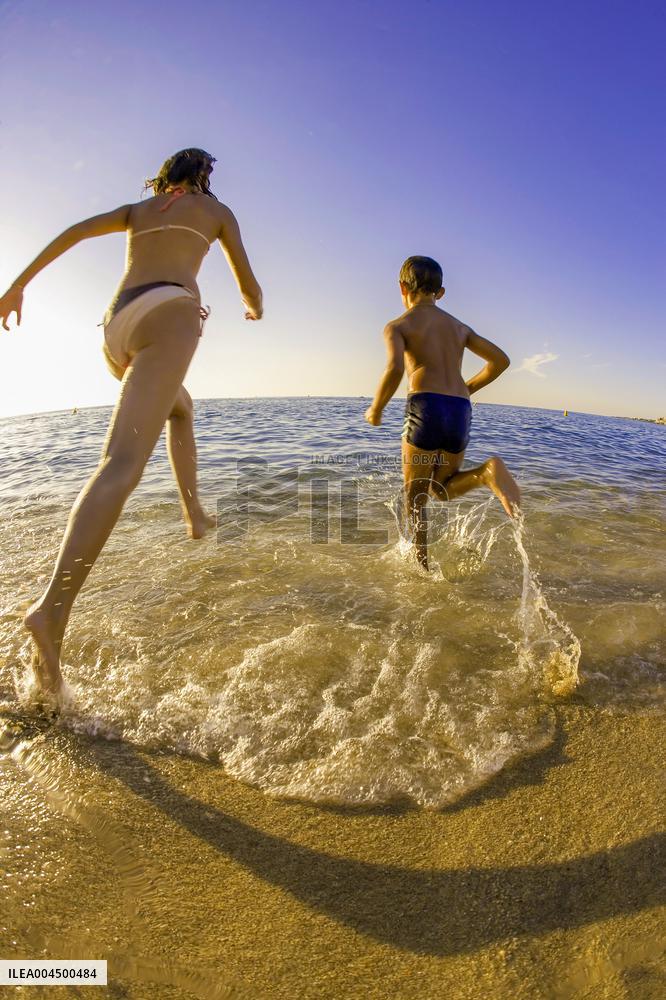 Illustration - Summer Activities