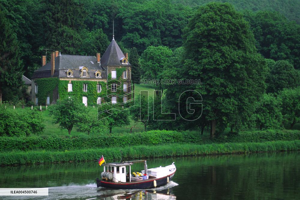 Illustration - Summer Activities