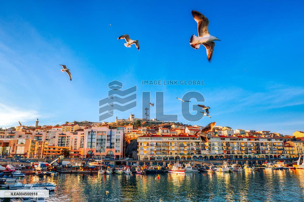 Illustration of the Town of Sete