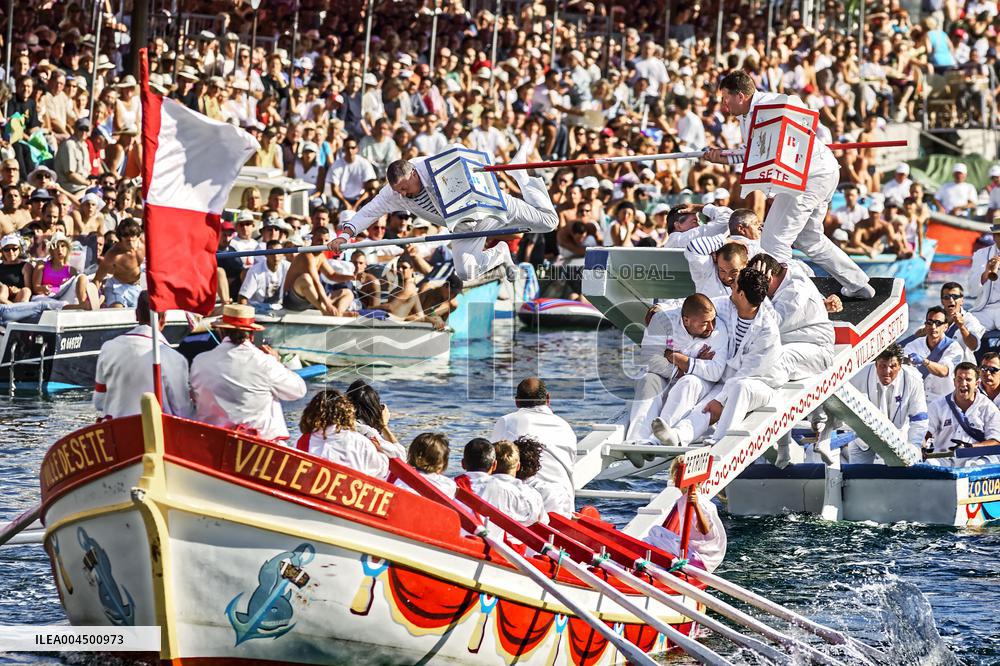 Illustration of the Town of Sete