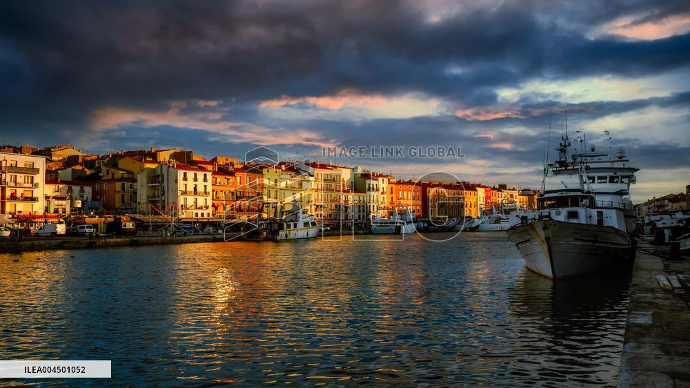 Illustration of the Town of Sete