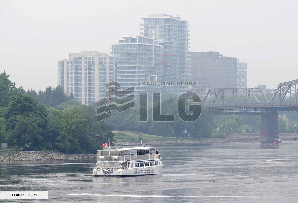 Wildfire Smoke Reaches Major Cities - Canada