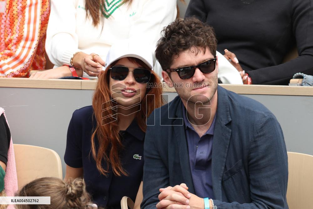 2025 French Open - Celebrities In Stand Day 14 NB