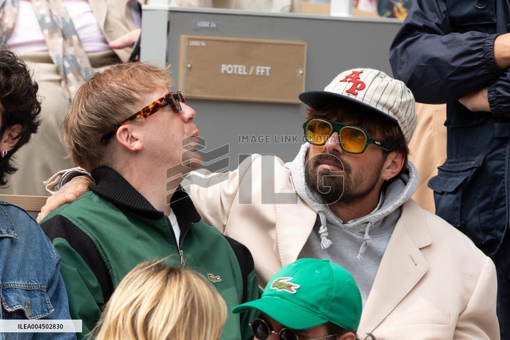 2025 French Open - Celebrities In Stand Day 14 NB