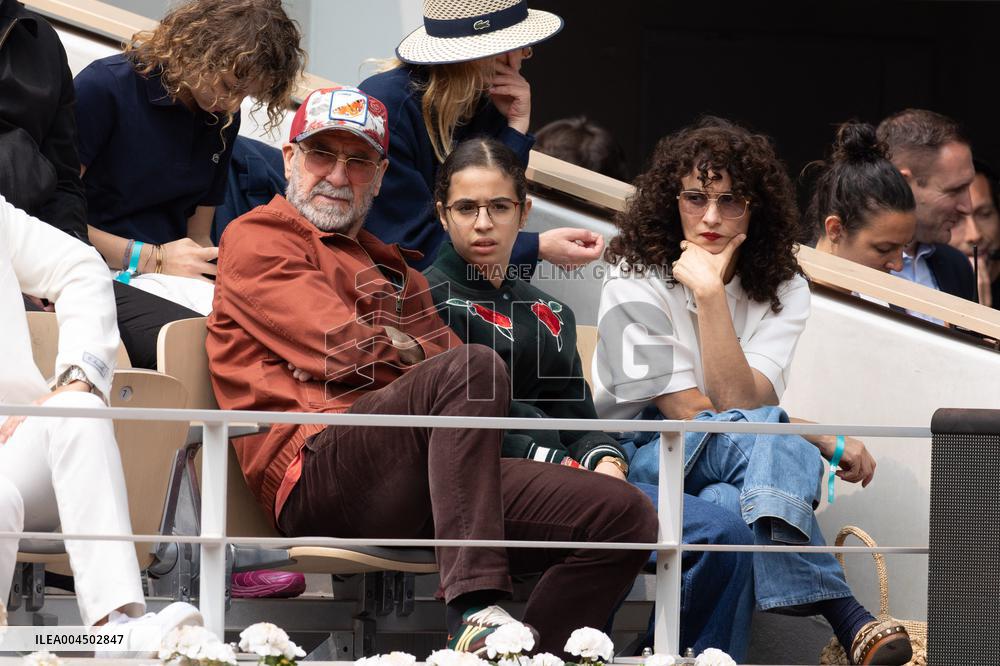 2025 French Open - Celebrities In Stand Day 14 NB