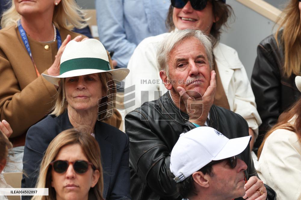 2025 French Open - Celebrities In Stand Day 14 NB
