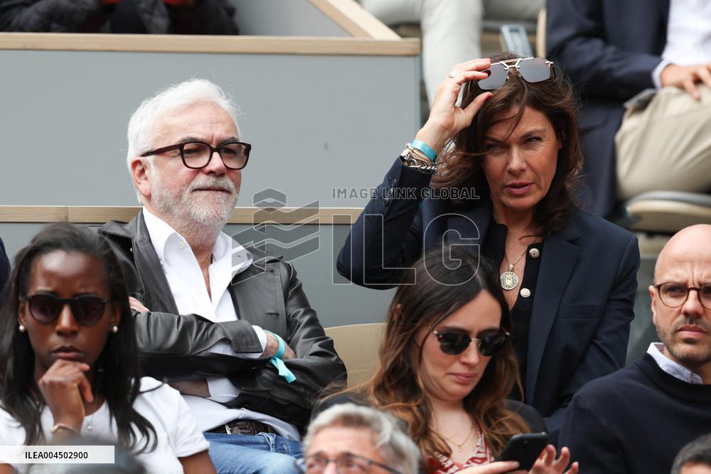 2025 French Open - Celebrities In Stand Day 14 NB