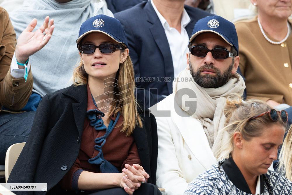 2025 French Open - Celebrities In Stand Day 14 NB