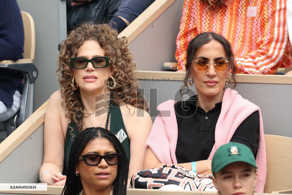 2025 French Open - Celebrities In Stand Day 14 NB