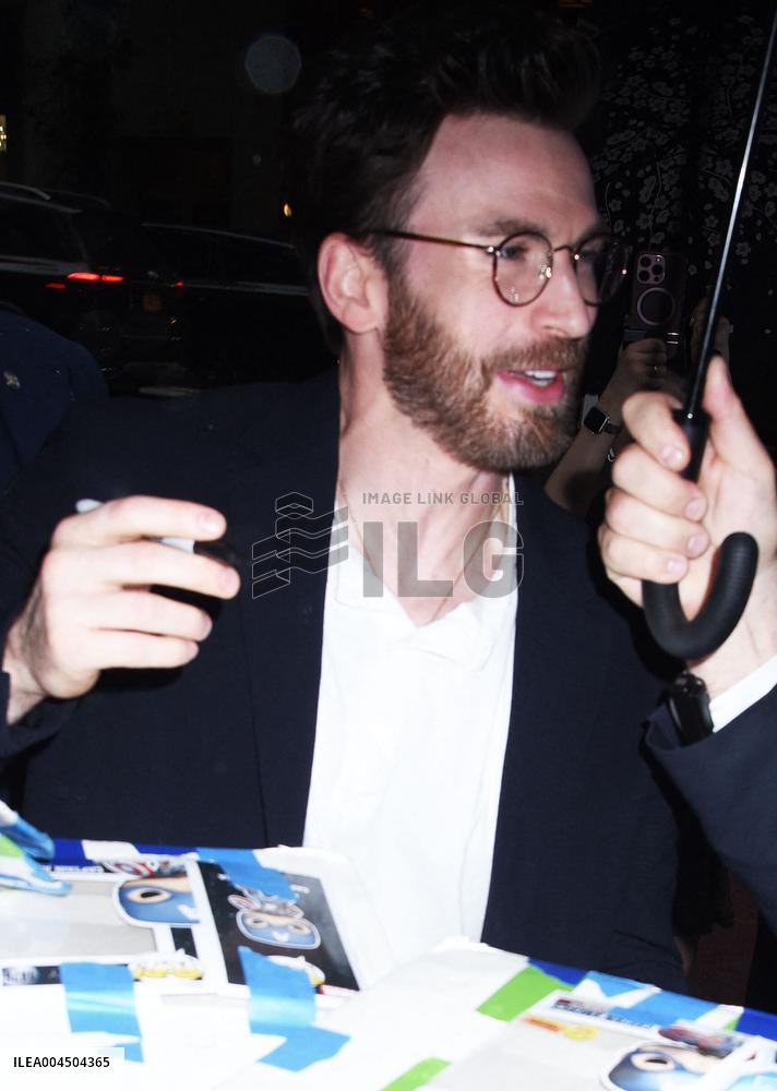 Chris Evans And Dakota Johnson At Materialists Premiere - NYC
