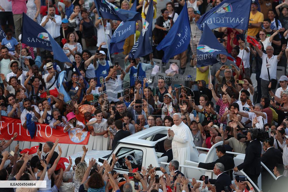 Pope Leo XIV Leads A Pentecost Vigil Prayer - Vatican