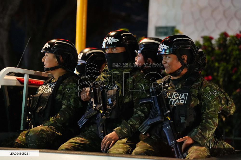 Colombian Presidential Candidate Attacked - Bogota