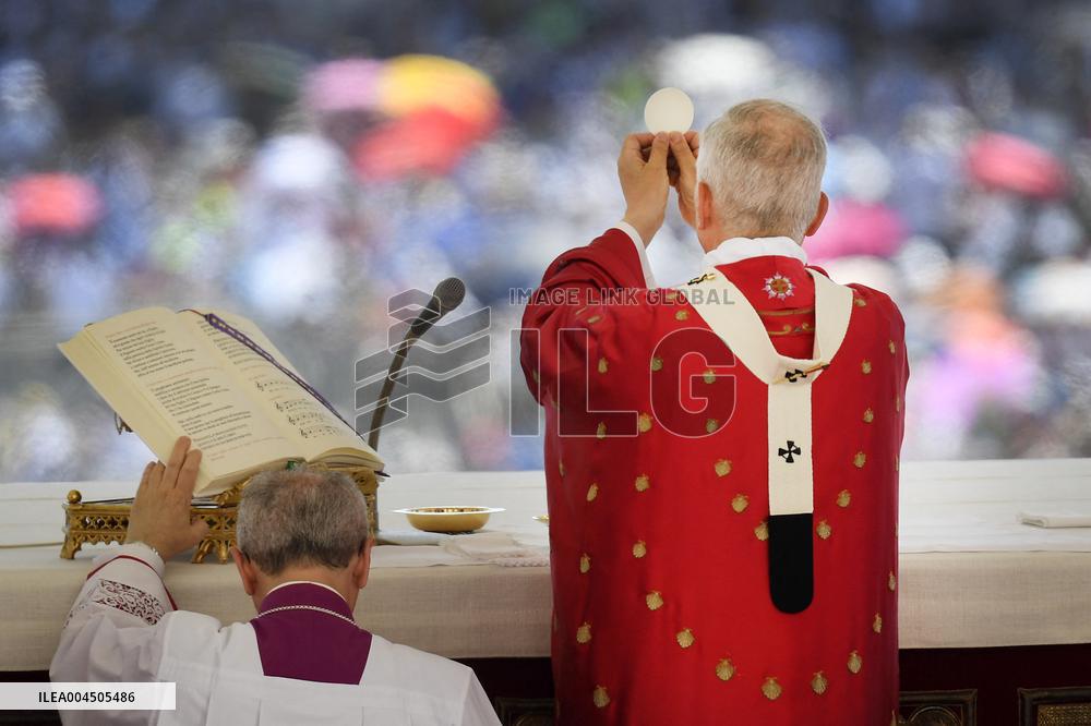 Pope Leo XIV Leads Holy Mass On The Solemnity Of Pentecost - Vatican