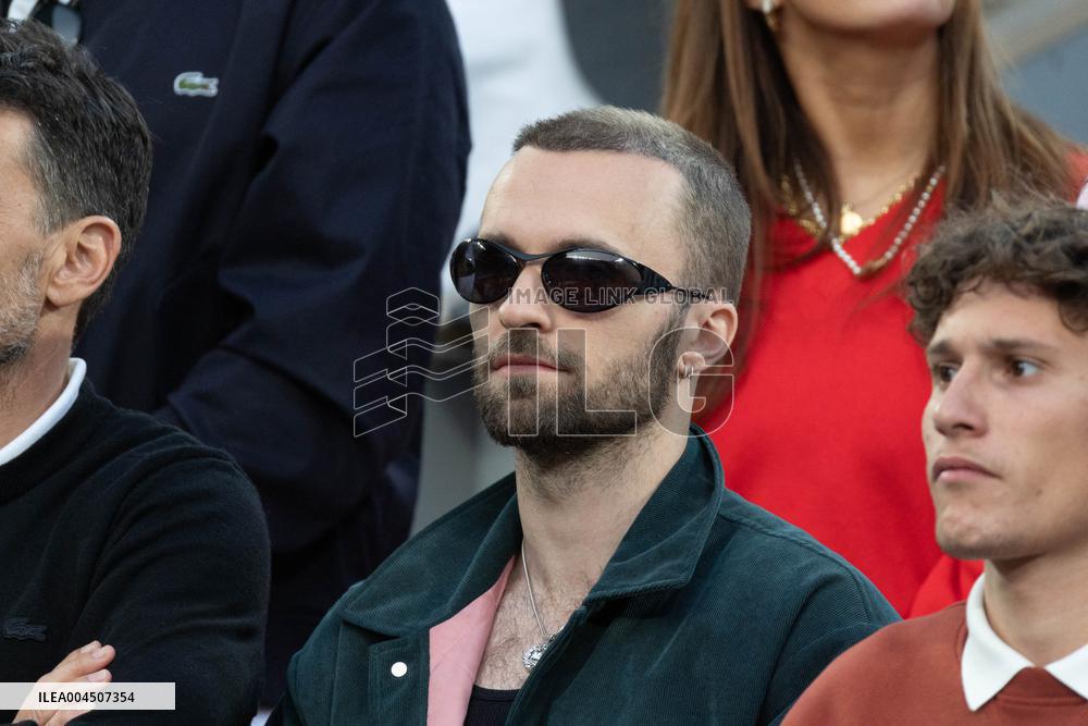 2025 French Open - Celebrities In Stand Day 15 NB