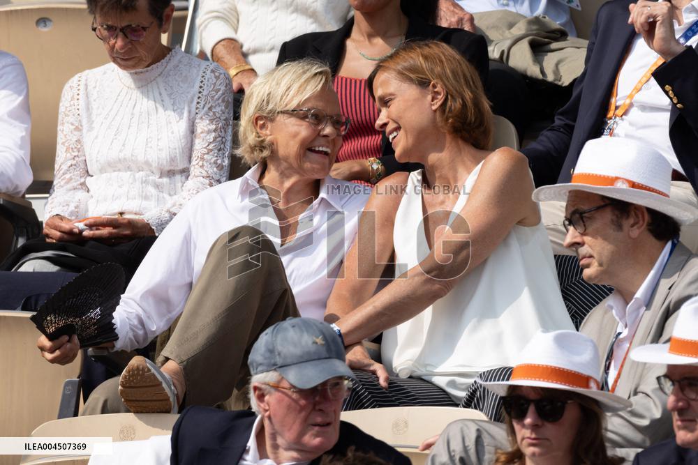 2025 French Open - Celebrities In Stand Day 15 NB