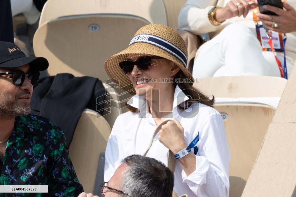 2025 French Open - Celebrities In Stand Day 15 NB