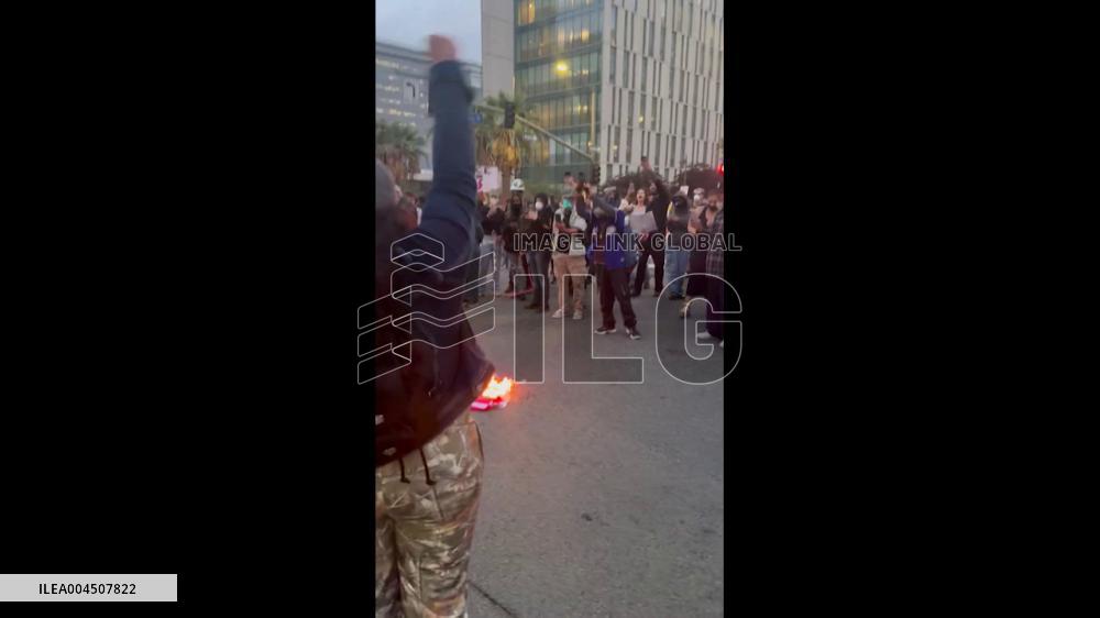 US: American Flag Burned Amid Anti-ICE Protests and Unrest in Los Angeles