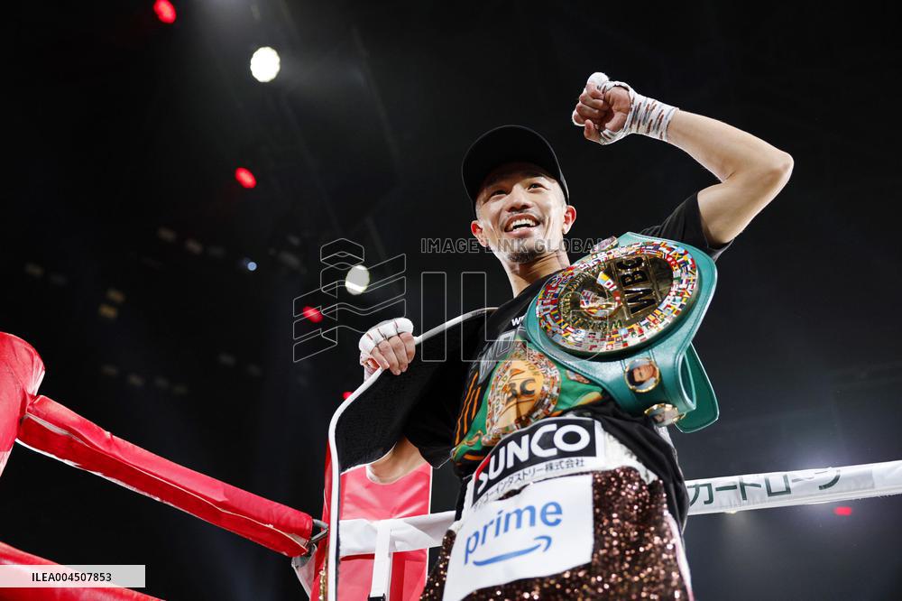 Boxing: Bantamweight title unification match