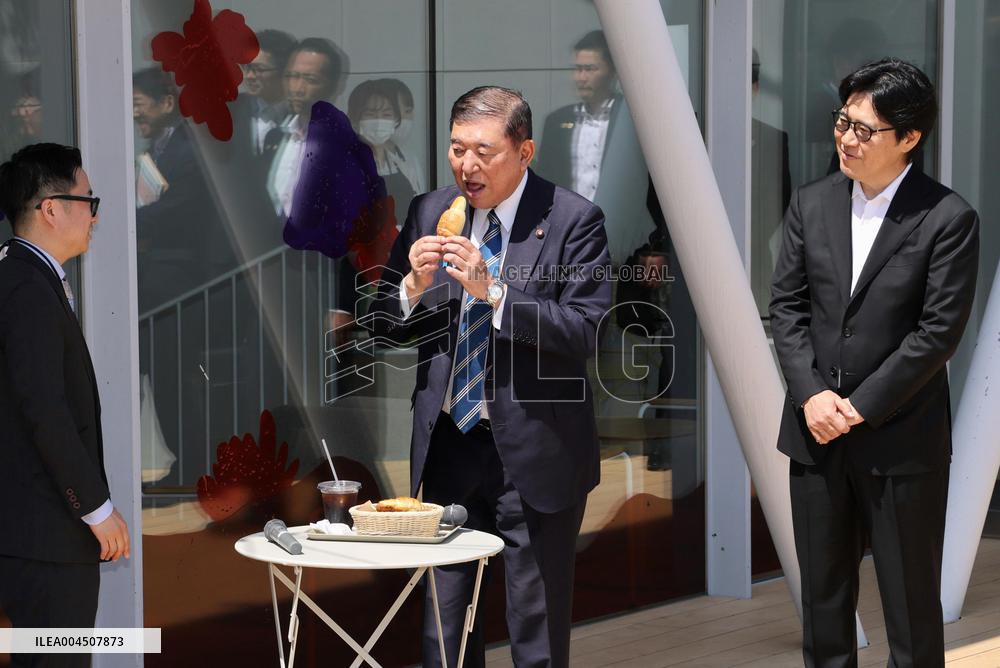 Japan PM inspects regional reinvigoration efforts