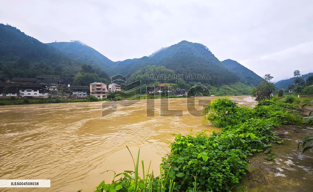 Liangjinang River Water Level Rose