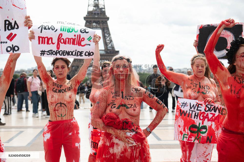 FEMEN Activists Protest Gaza Crisis at Trocadero - Paris