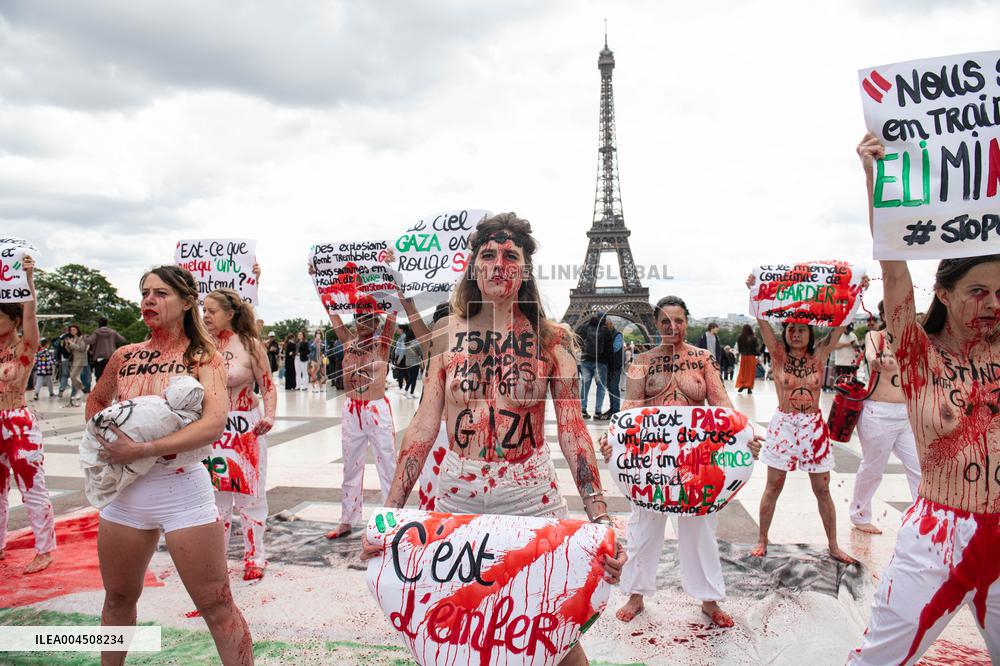 FEMEN Activists Protest Gaza Crisis at Trocadero - Paris