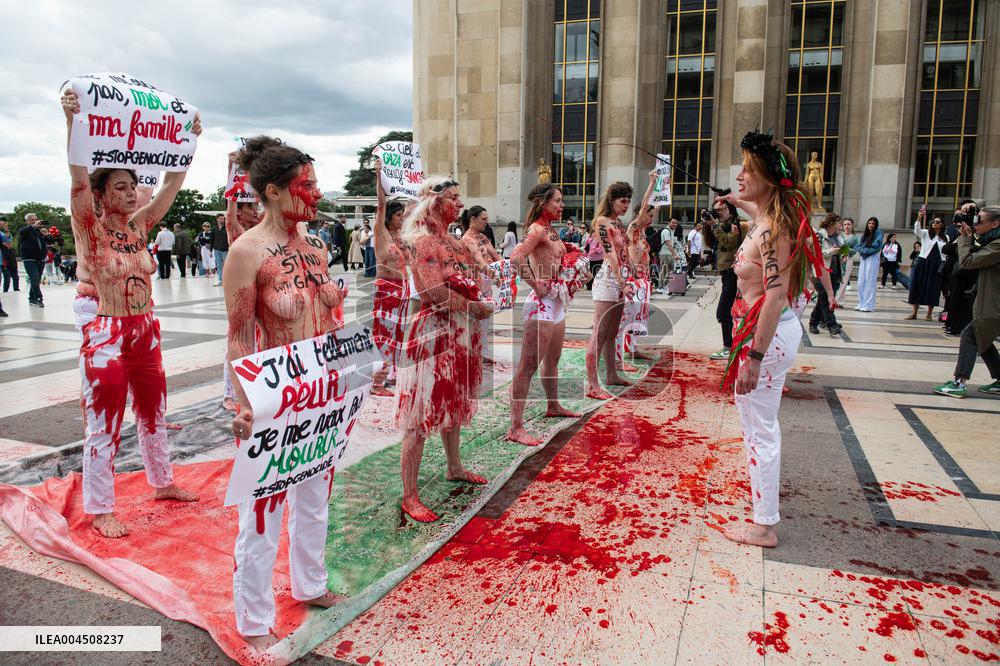 FEMEN Activists Protest Gaza Crisis at Trocadero - Paris