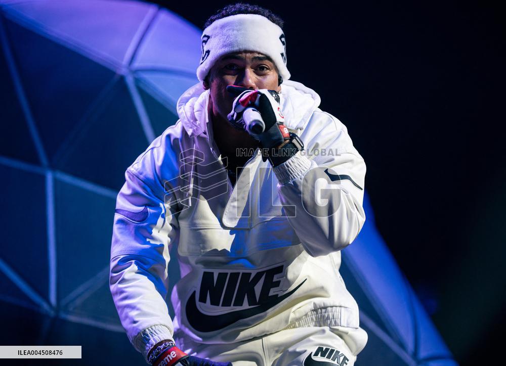 Myke Towers Live In London