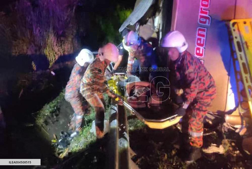 At Least 15 Killed in Malaysia Bus Crash