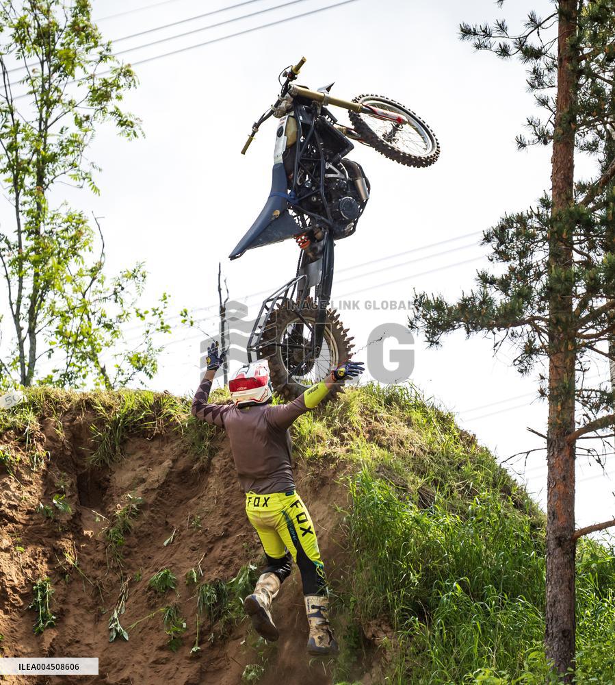 KÃ¤rnatajate mÃ¤kketÃµus
