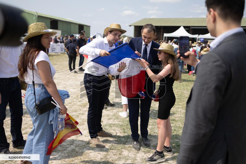 Patriots for Europe Meeting - Mormant-sur-Vernisson