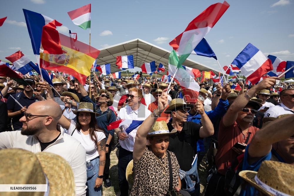 Patriots for Europe Meeting - Mormant-sur-Vernisson