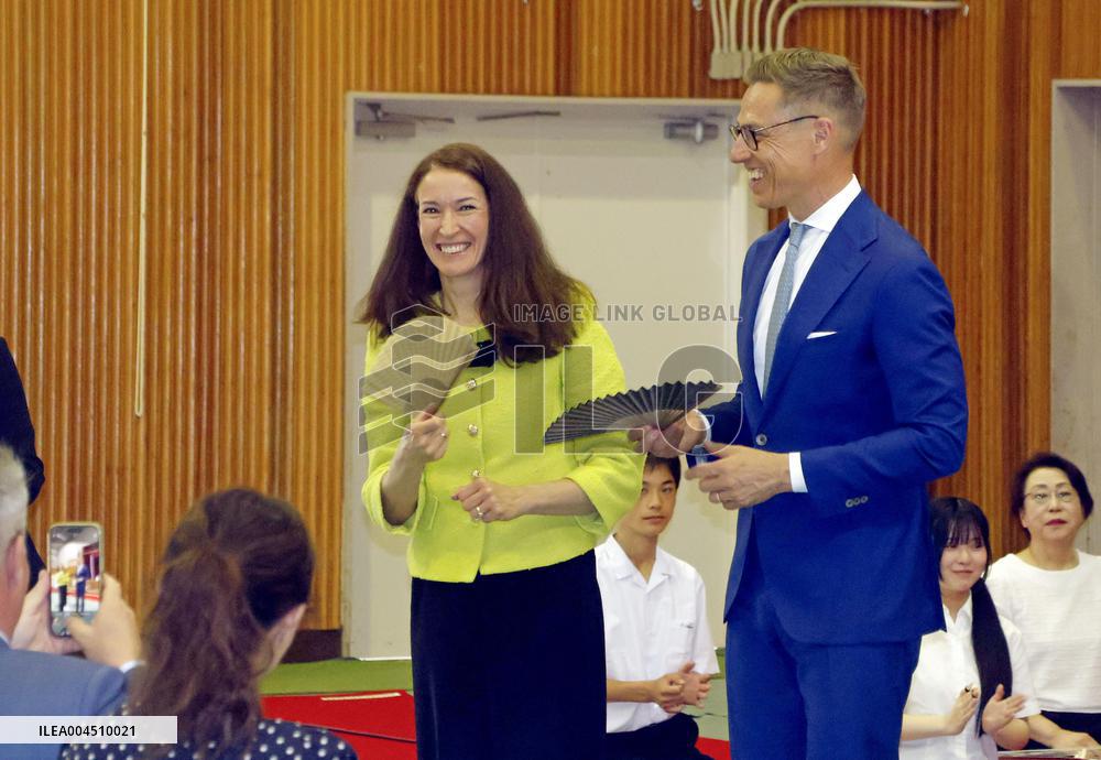 Finnish president and wife in Japan