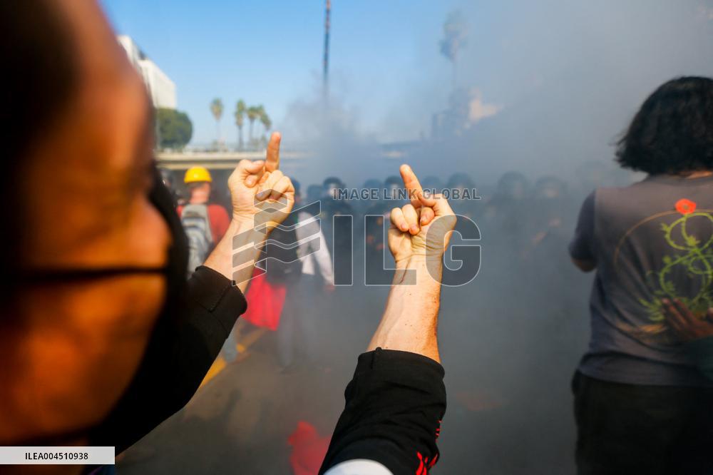ICE Raids Spark Protest Riot - LA