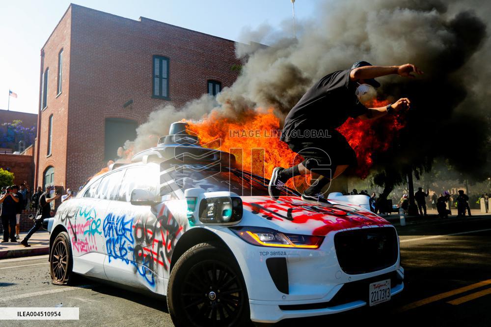 ICE Raids Spark Protest Riot - LA