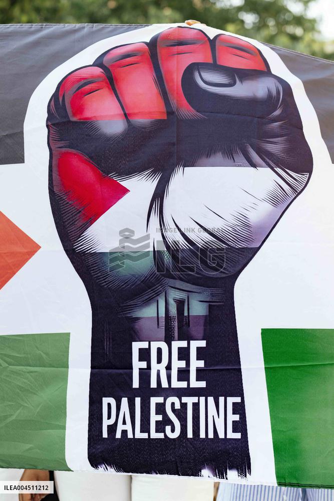 Support for the Freedom Flotilla in France