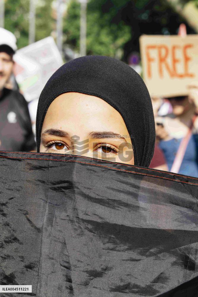 Support for the Freedom Flotilla in France