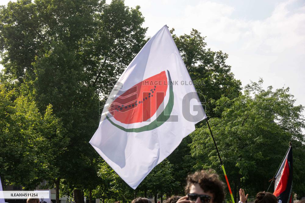 Protest Against The Interception of The Humanitarian Boat To Gaza - Paris
