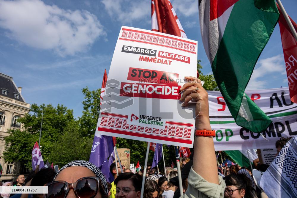 Protest Against The Interception of The Humanitarian Boat To Gaza - Paris