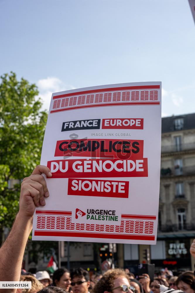 Protest Against The Interception of The Humanitarian Boat To Gaza - Paris