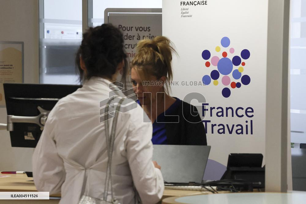 France Travail Illustration - Briancon