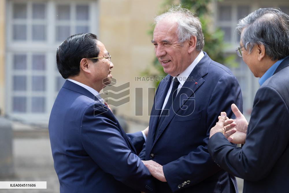 Francois Bayrou Meets with Vietnamese Prime Minister - Paris