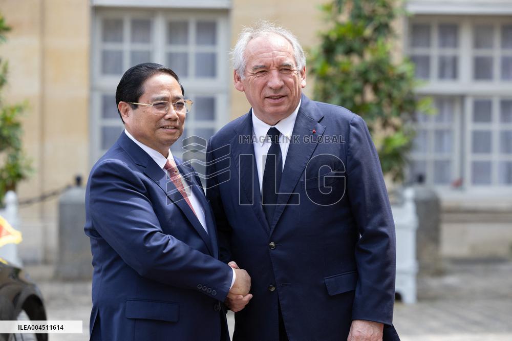 Francois Bayrou Meets with Vietnamese Prime Minister - Paris