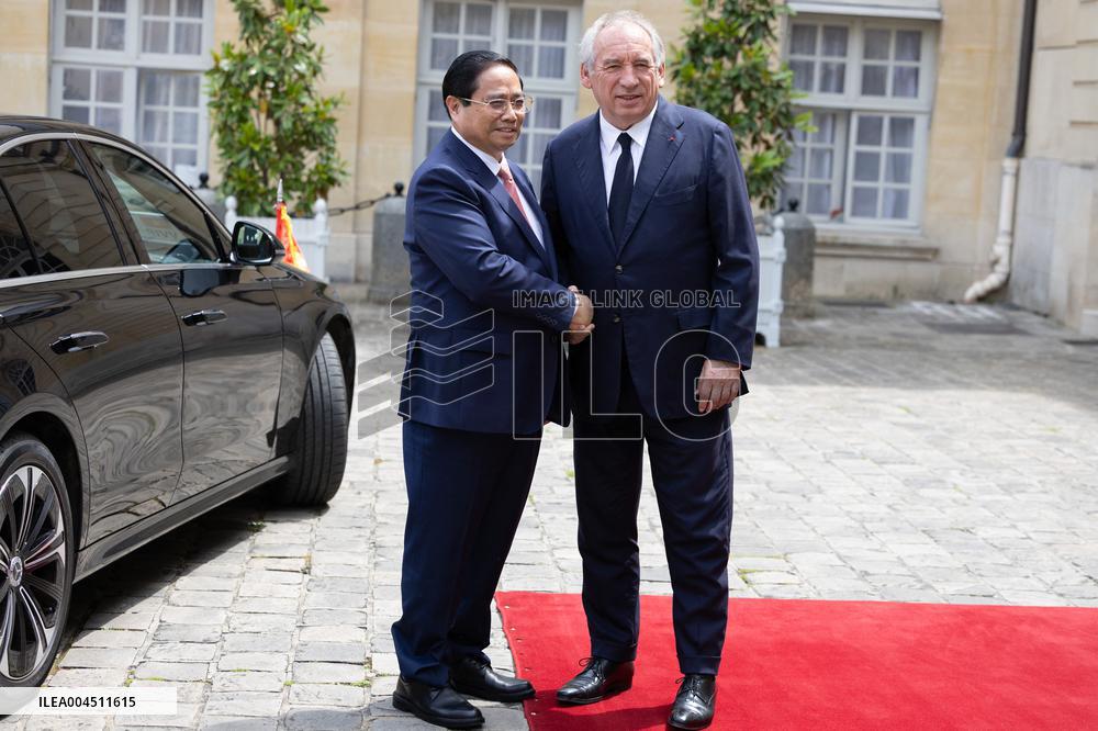 Francois Bayrou Meets with Vietnamese Prime Minister - Paris