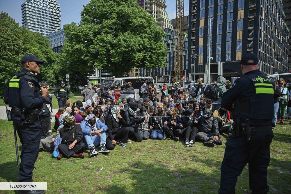 Protests Gaza Ship Seizure - Hague